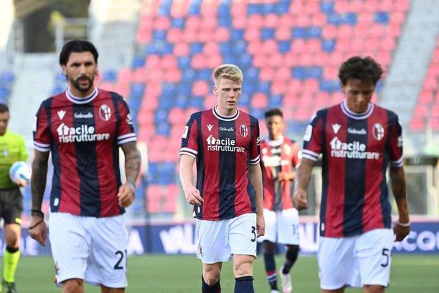 直播海报：霸王归来 何润东助阵苏超宿迁对战南京