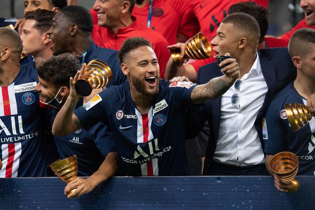 这赛季就这样了？曼联15轮过后仅仅排名第13位